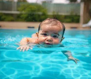 bebê se afoga na piscina em São Mateus