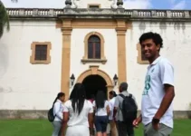 Estudantes da Bahia visitam e conhecem a história de São Mateus