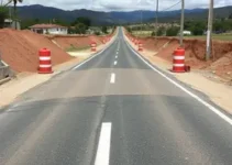 Rodovia que liga São Mateus a Guriri