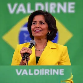 Professora Valdirene